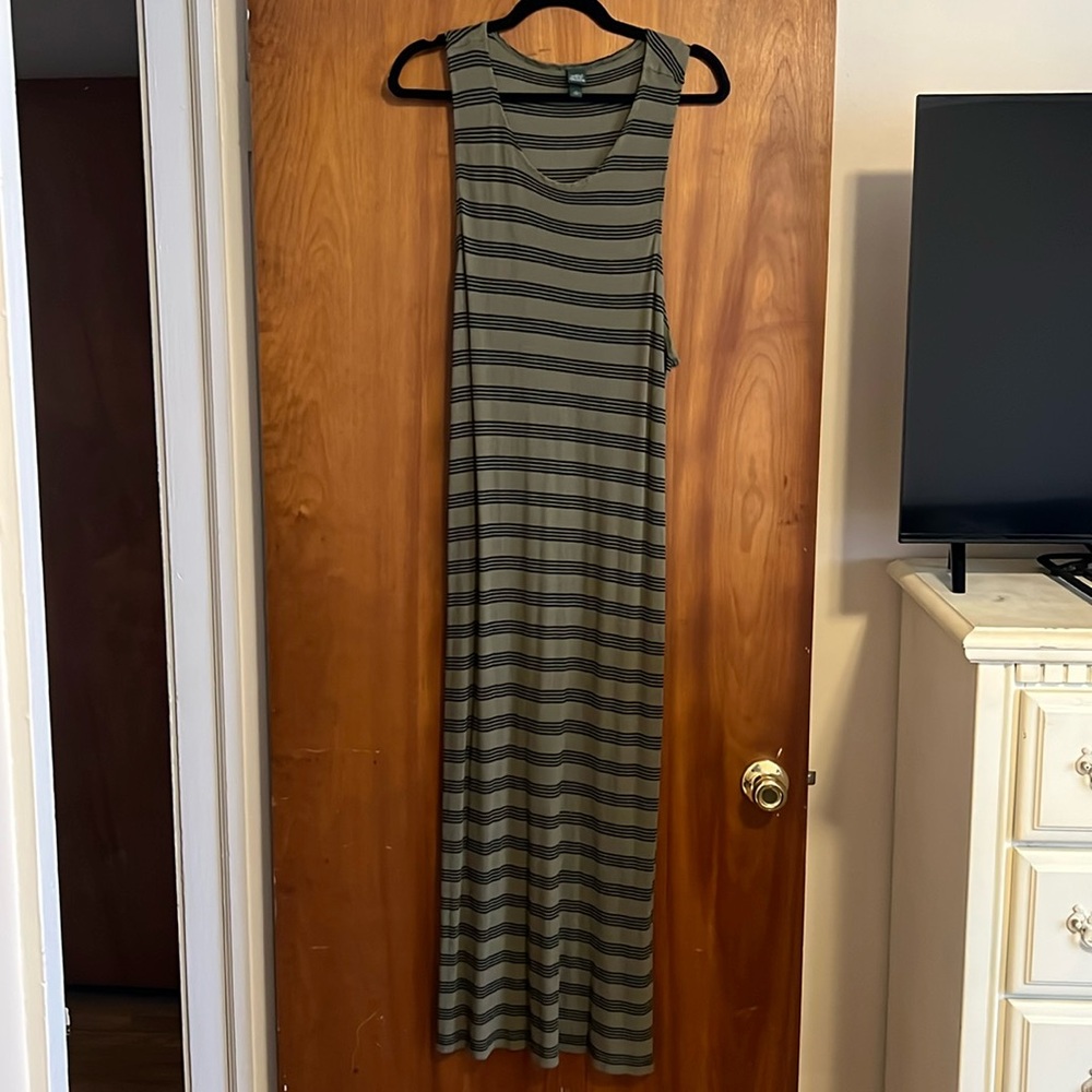 Wild Fable Long Sleeveless Dress
